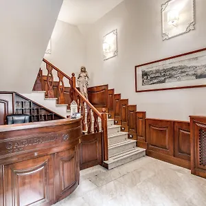 3* Szálloda Garibaldi